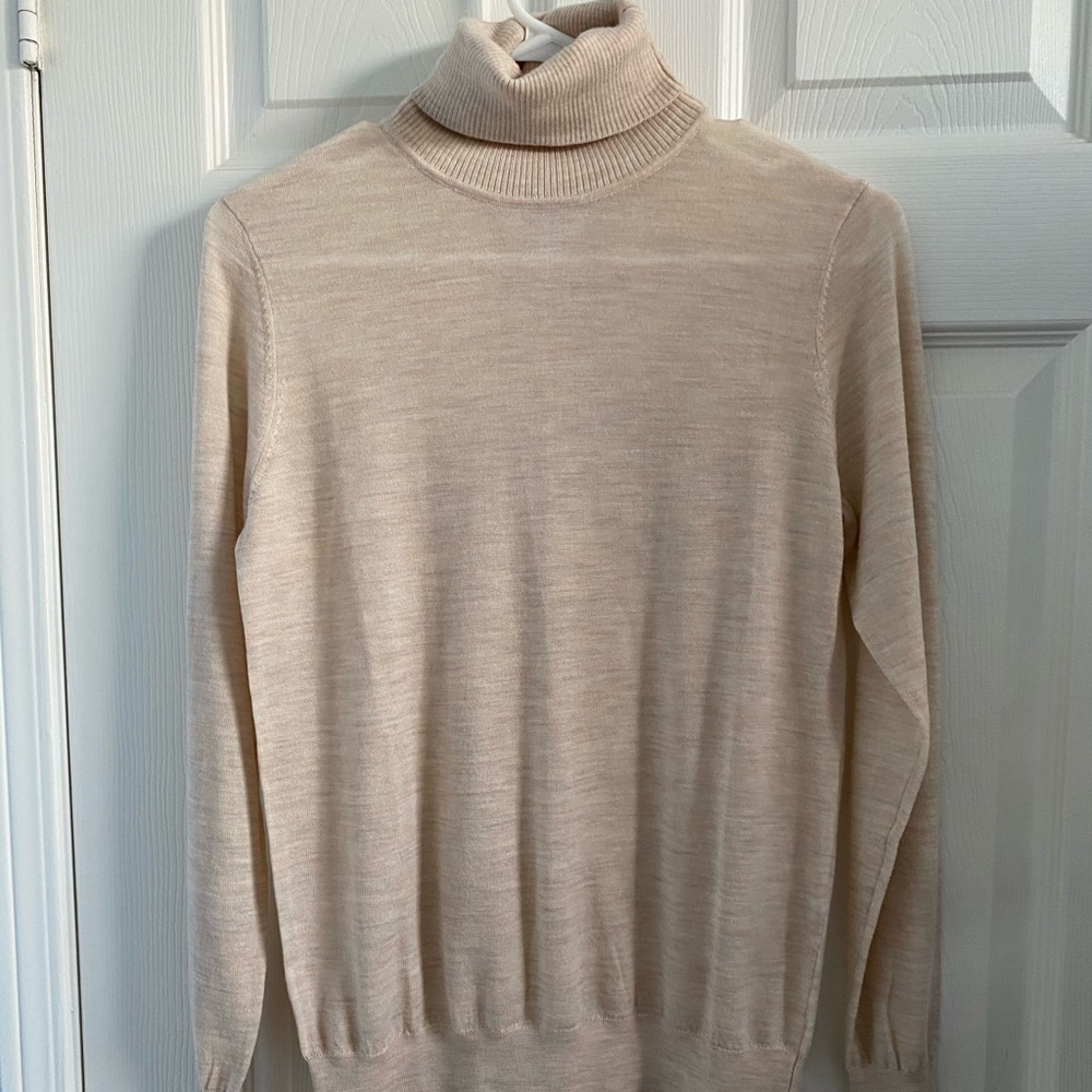 Never been worn Frank and Oak turtleneck